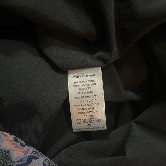 EVEREVE Olympia Dress Multifloral - Picture 14 of 14